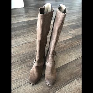 Tall Ugg Leather Suede taupe boots